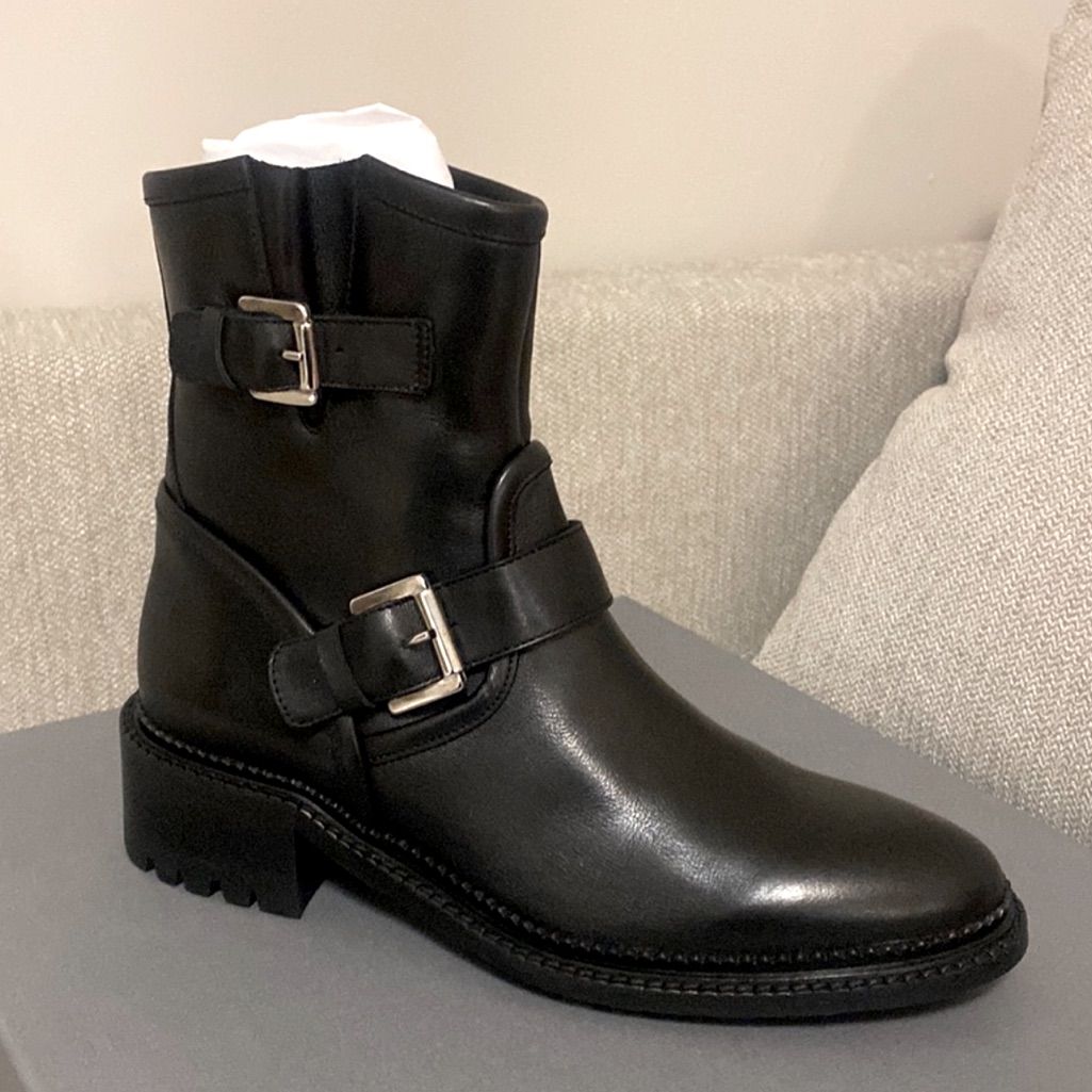 Aquatalia Omayda Calft Women Ankle Boots Shoes Size 9 M Black Leather Nwob